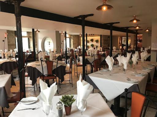 Cambridge Hotel Waterfront برغهاوس المظهر الخارجي الصورة